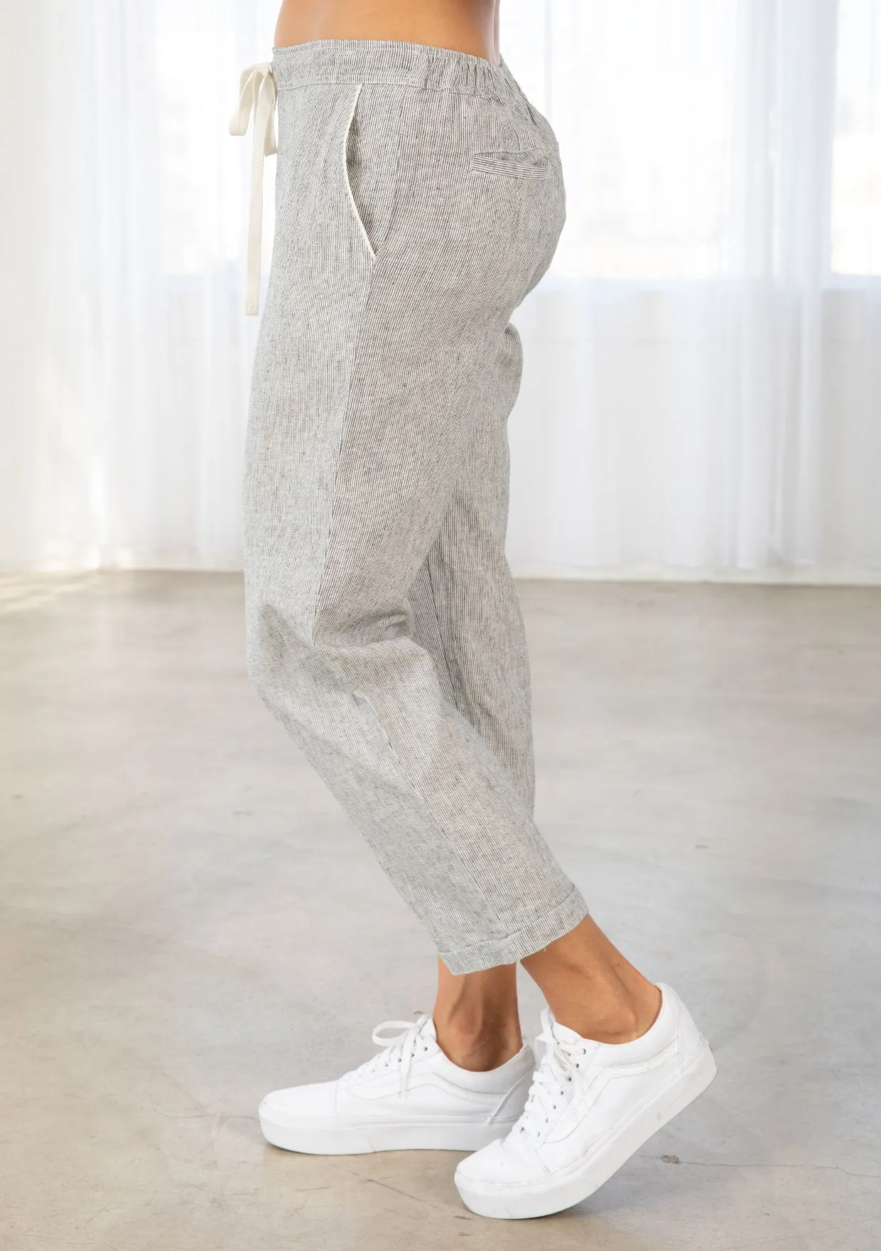 Yarn Dye Linen Blend Cuffed Pants